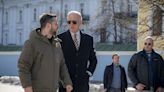 Biden visita Kiev y anuncia unos 500 millones de dólares en ayuda militar