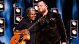 Tracy Chapman’s ‘Fast Car’ Hits No. 1 on iTunes After Duet With Luke Combs at 2024 Grammys