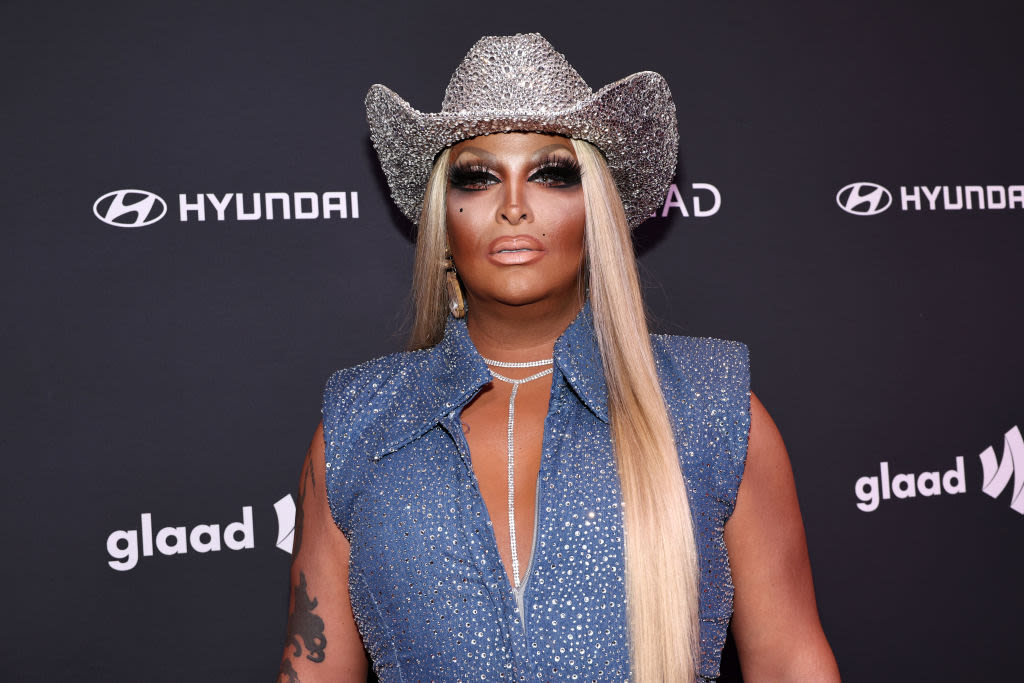 Roxxxy Andrews Says She Has To Show The ‘RuPaul’s Drag Race All Stars 9’ Girls ‘Why Mother’s Mother’