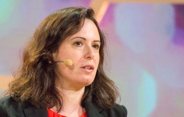 Maggie Haberman: Trump ’just playing for time at this point' in debating Harris