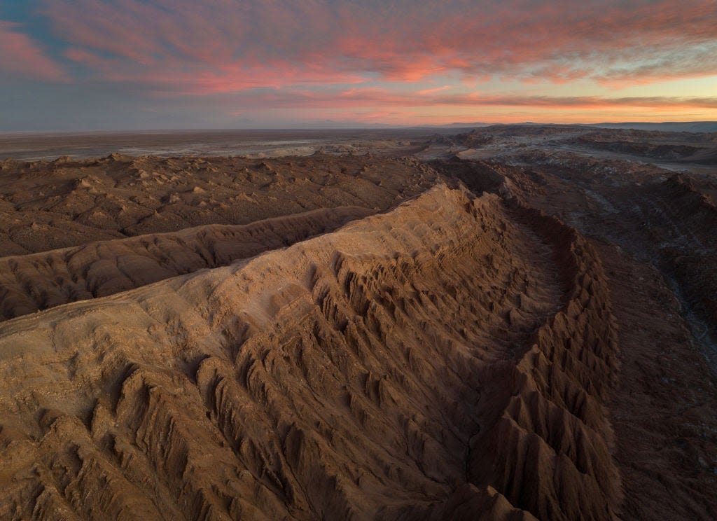 7.4-magnitude earthquake rocks Chile with tremors felt hundreds of miles away