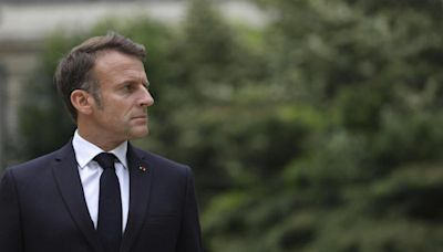 Emmanuel Macron rechaza gobernar con la izquierda radical de Mélenchon