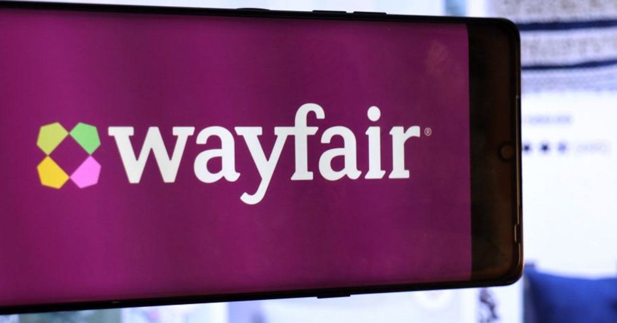 Wayfair Is Selling a 'Perfect' Woven Jute Rug That Looks Just Like a West Elm Style That's Over 3x the Price