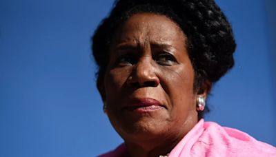 Murió la congresista de EEUU Sheila Jackson Lee, una ferviente activista contra el racismo