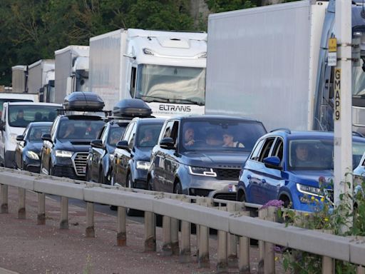 'Weekend of woe' on roads: 13.8m motorists expected to travel - many to Cornwall