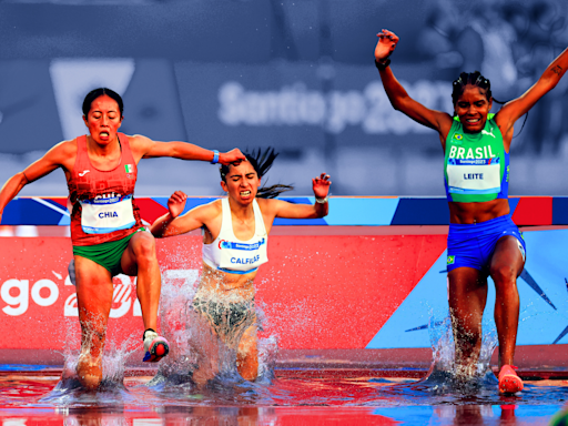 What Is Steeplechase—And Why Is There a Water Pit in the Middle of the Track?!