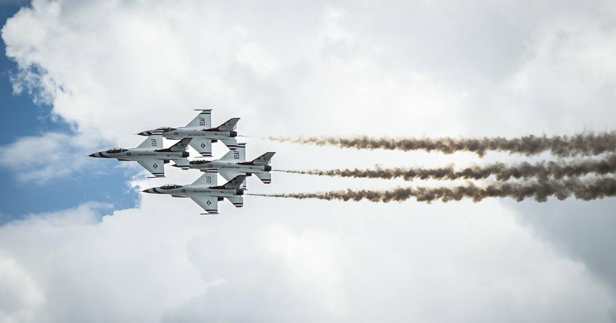 Thunderbirds set to fly over Air Force Academy graduation