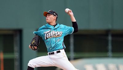 「TAKAO」高雄城市主題球衣發威 台鋼雄鷹搶下連勝 洪總999勝到手