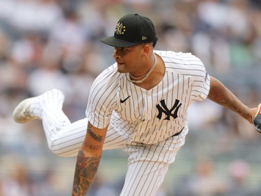 Luis Gil Sets Yankees Rookie Record with 14 Ks, Fans Eye ROY Award for Breakout Star