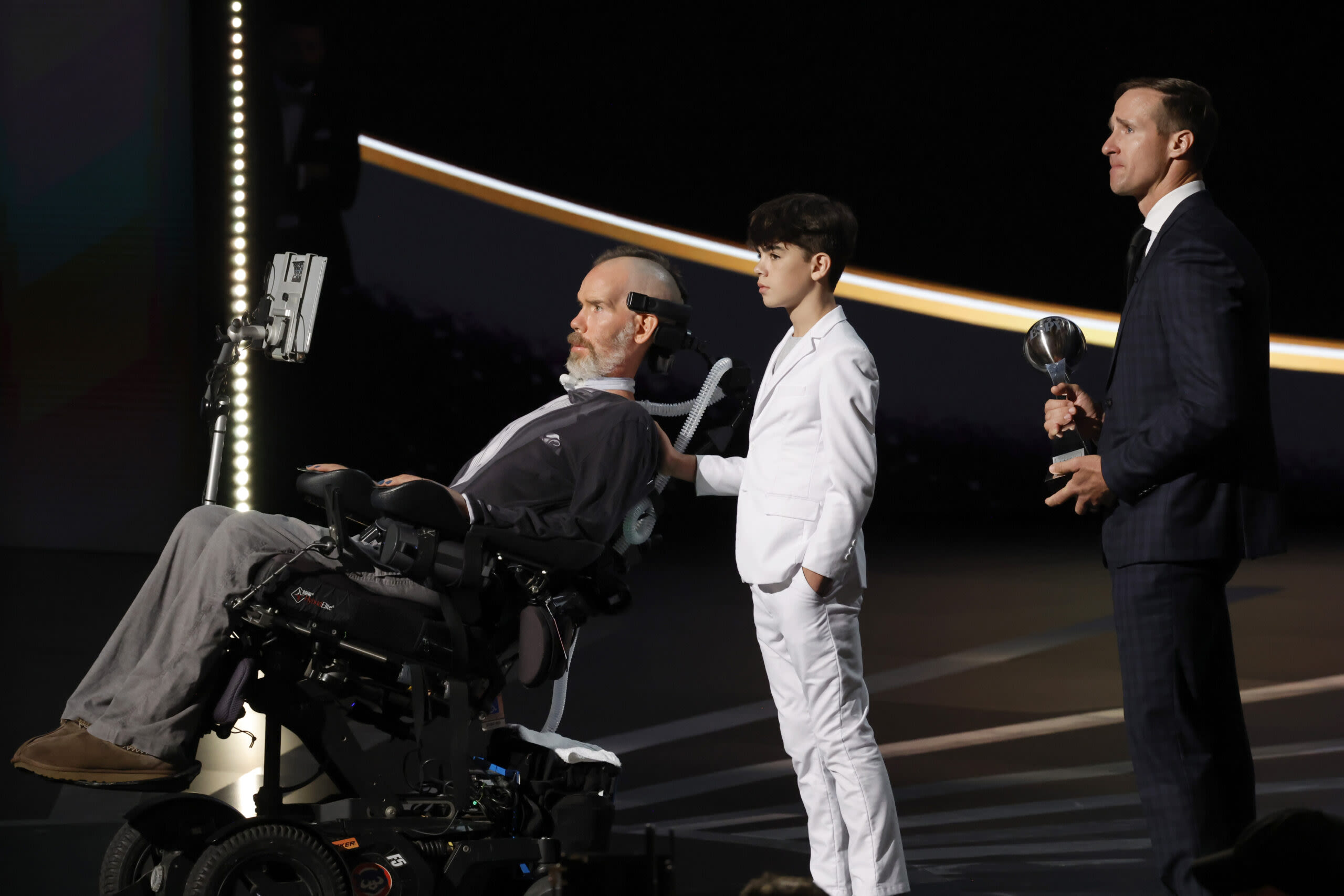 ESPYs: Drew Brees introduces Steve Gleason for Arthur Ashe Award for Courage