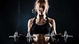 Três itens essenciais no treino de musculação iniciante feminino