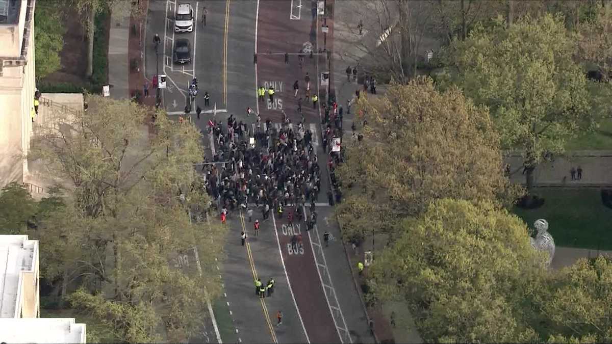 Mass. Ave. blocked by pro-Palestinian protesters at MIT campus