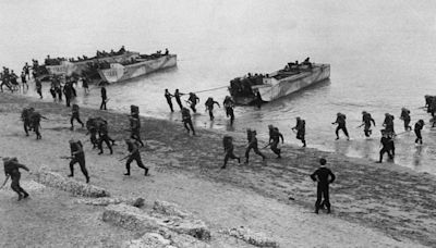 23 fotos del desembarco en Normandía: postales del “día más largo del siglo” que decretó el principio del fin para el régimen nazi