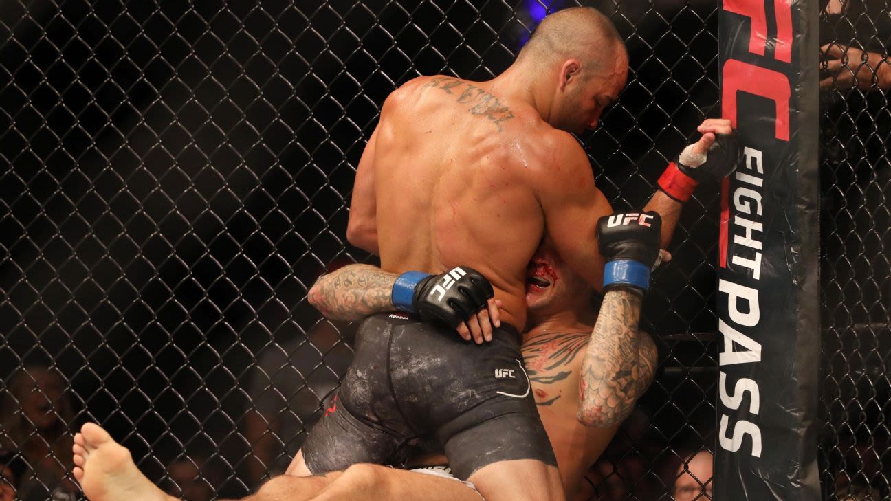 Officials vote to remove '12-6 elbow' ban in MMA