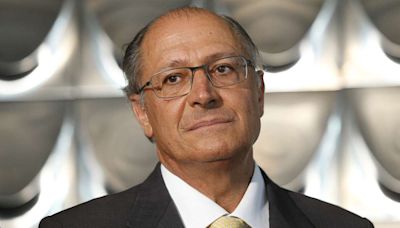 Alckmin volta a defender busca pelo déficit primário zero