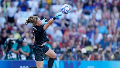 Alyssa Naeher, American hero, was unflappable for USWNT in Olympic gold medal match win