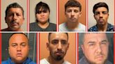 Ellos son los sospechosos de traficar a los 26 inmigrantes en un camión de San Antonio