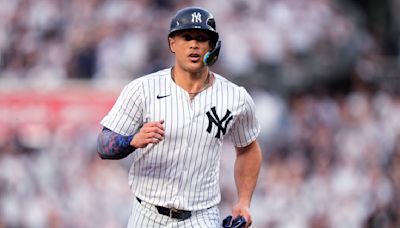 Yankees place Giancarlo Stanton on injured list with left hamstring strain