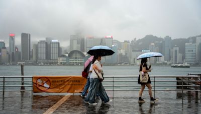 未來一兩小時局部地區雨勢較大及狂風雷暴 香港以南海域雷雨帶增強｜Yahoo