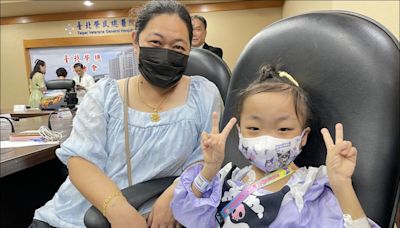 「大人腎臟種在小孩肝臟」救回8歲女童命！ 台北榮總寫亞洲首例