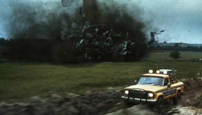‘Twister’ gave rise to a generation of storm chasers. Here’s what they hope to see in the sequel