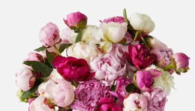 Last minute Mother’s Day gifts: Here’s the best flower delivery services