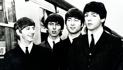 The Beatles: John Lennon, Ringo Starr, Paul McCartney, George Harrison. (hub/spot)