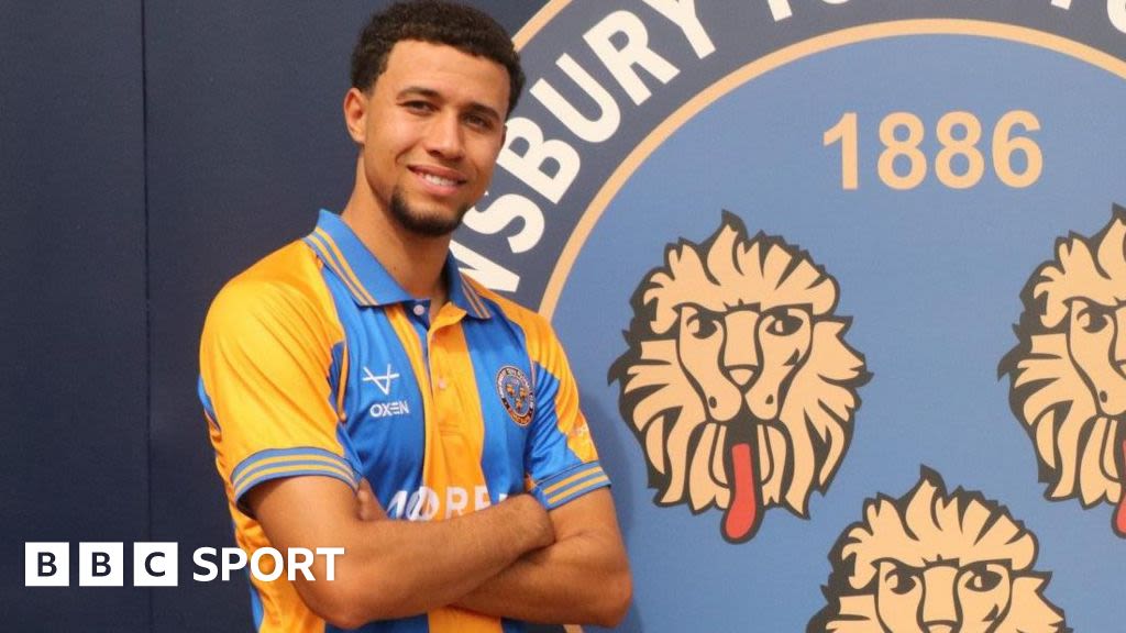 Luca Hoole: Shrewsbury Town sign Bristol Rovers defender