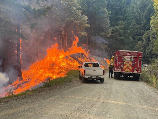 Northern California fires continue to burn in high heat, gusty wind. Several firefighters injured