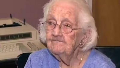 Mujer de 100 años trabaja seis días a la semana y revela su secreto de longevidad