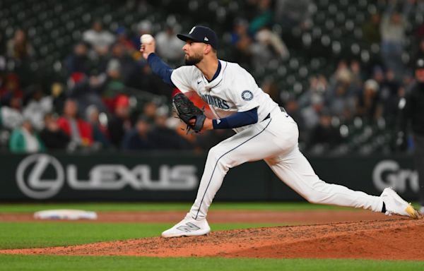 Seattle Mariners Trade Reliever to Chicago Cubs For Minor League Infielder
