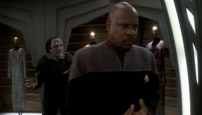 The Best Moment in Deep Space Nine's Greatest Episode Is a Punch Left Unthrown