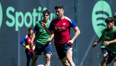 FC Barcelona fichajes | El agente de Lewandowski garantiza que seguirá en el Barça