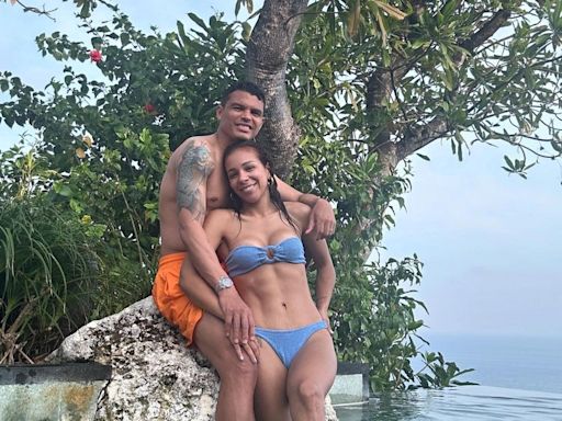 Thiago e Belle Silva curtem viagem romântica em Bali