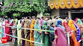 Ashrams and Mutts Overflow with Devotees on Guru Purnima in Varanasi | Varanasi News - Times of India