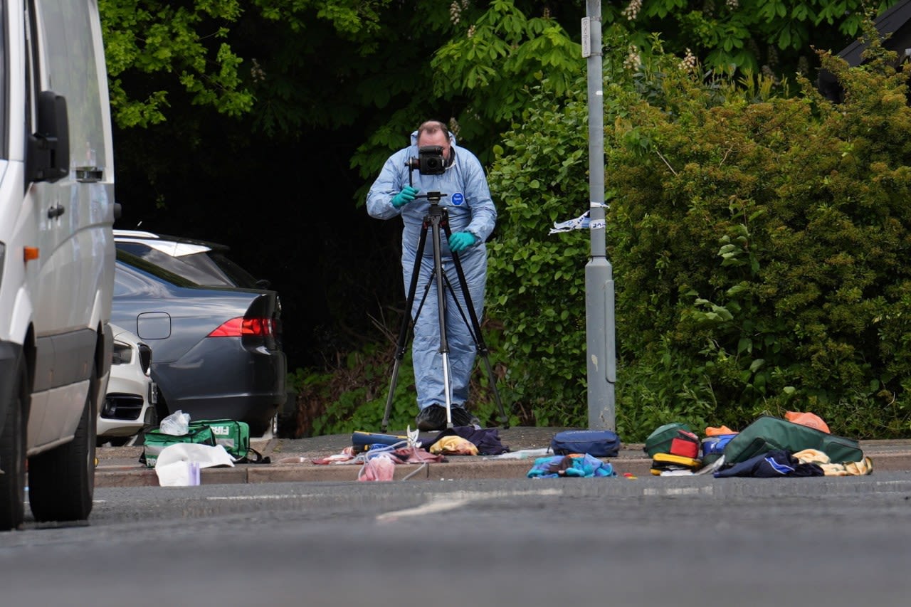 Sword-wielding man attacks passersby in London, killing a 14-year-old boy and injuring 4 others