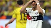 Mbappé jugó de 9: un tiro en el palo pero poca participación