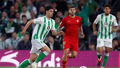 El villano de Manuel Pellegrini lo vuelve a hacer: Betis no encuentra los caminos ante Sevilla y solo logra el empate - La Tercera