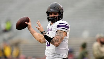 Brendan Sullivan announces his transfer from Northwestern to Iowa. Hawkeyes’ QB situation dire after spring