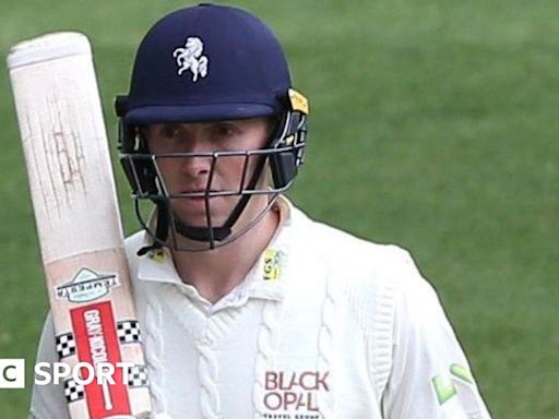 Zak Crawley: England opener extends Kent contract