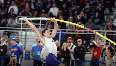 Former LSU pole vaulting star Mondo Duplantis wins second gold medal; breaks Olympic record