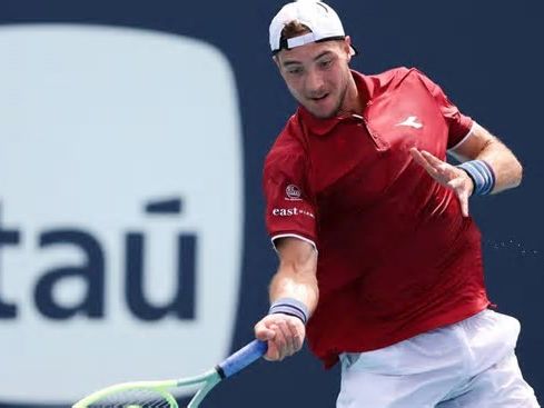 Tennis: Struff im Viertelfinale - Hanfmann raus