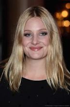 Romola Garai