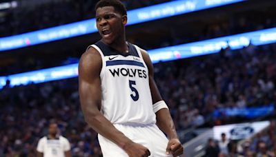 Timberwolves sell out full, half season ticket packages after historic season