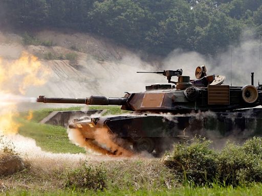 The US Army wants to equip its next-gen Abrams tank with modern military tech — without the bulk