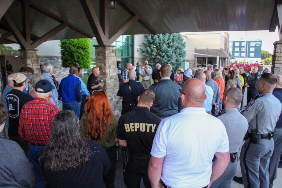 Chester County Sheriff’s Office holds vigil for fallen law enforcement officers