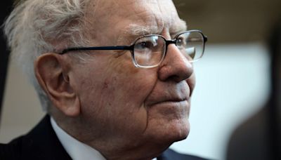 Warren Buffett sees AI as a modern-day atomic bomb