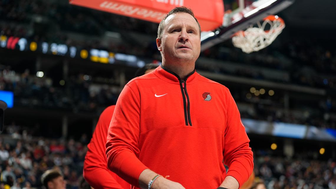 Portland Trail Blazers won't renew contracts for assistant coaches Scott Brooks, Rodney Billups: Reports