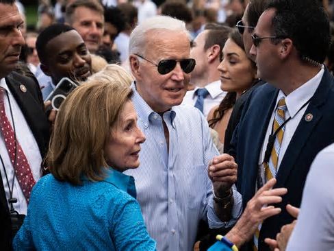 Biden Honors Prominent Democrats With Presidential Medal of Freedom