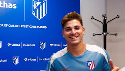 Julián Álvarez ya es jugador de Atlético Madrid, que lo anunció de una manera muy particular